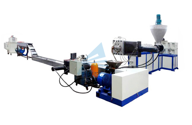 PE film two-stage granulation production line